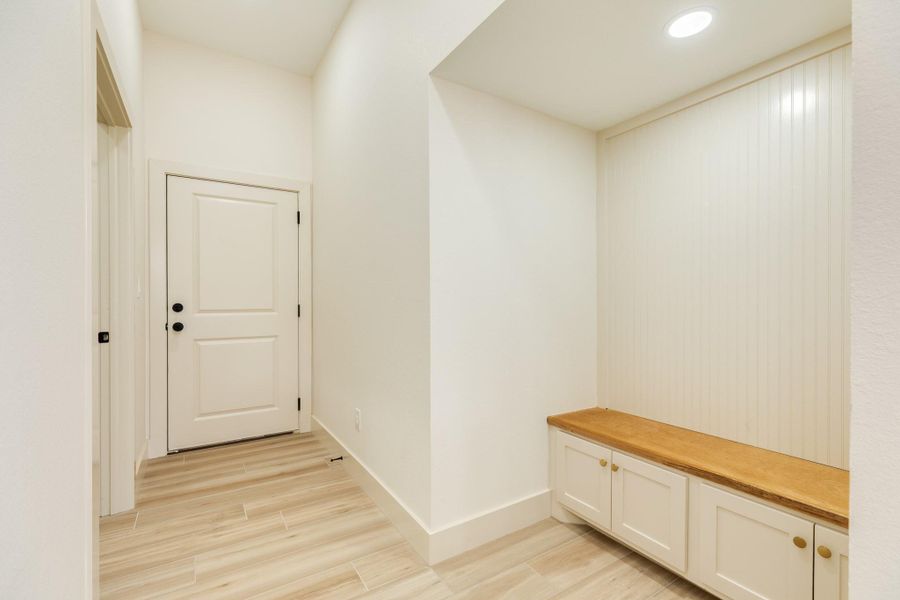 Spacious, unfurnished interior of a new home in , Richwood (Image 26).