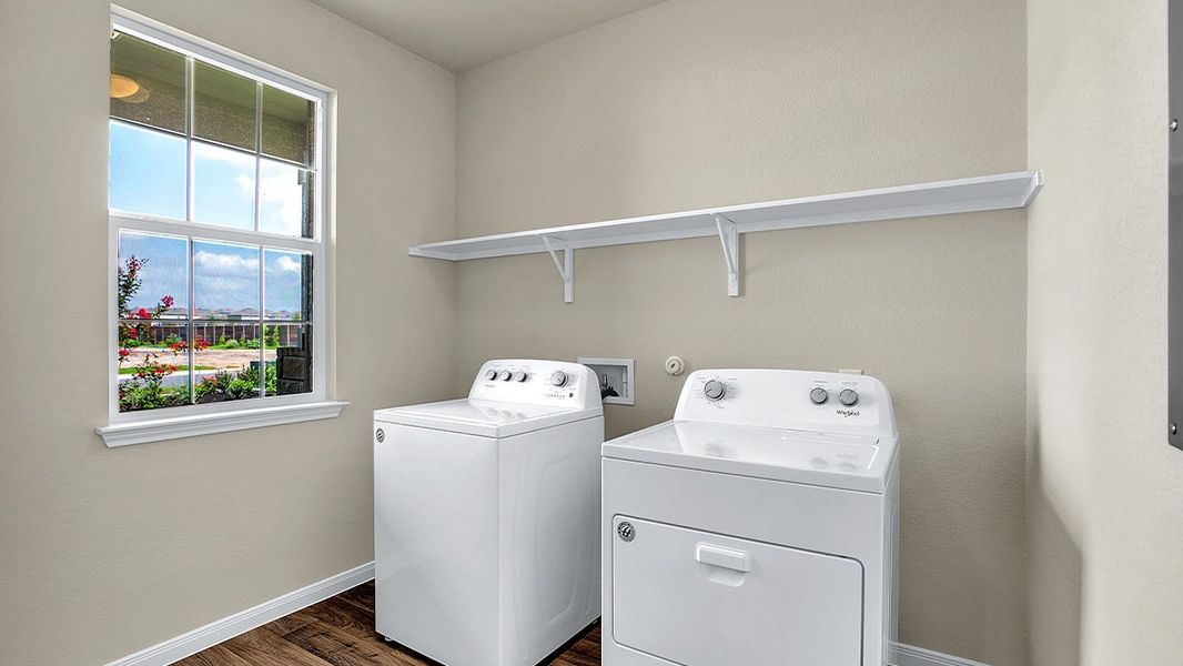 Representative interior finishes for a home built from the The Roosevelt by D.R. Horton in Southgrove, Kyle (Image 21). Representative interior finishes for a home built from the The Roosevelt by D.R. Horton in Southgrove, Kyle (Image 21).