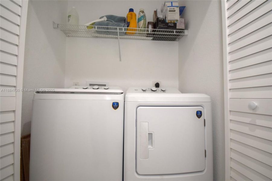 Close-up of interior finishes inside a home in , Fort Lauderdale (Image 18). Close-up of interior finishes inside a home in , Fort Lauderdale (Image 18).