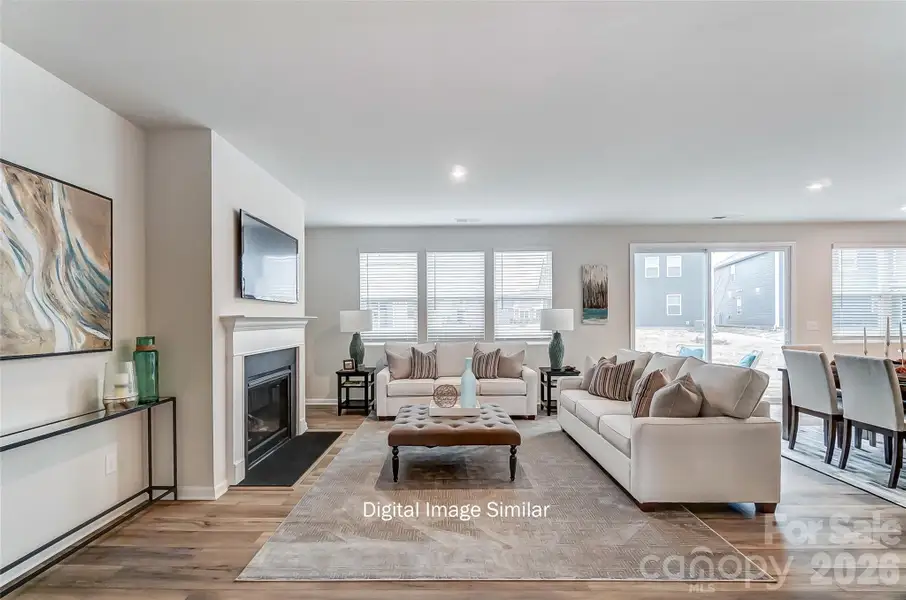 Digital Image Similar