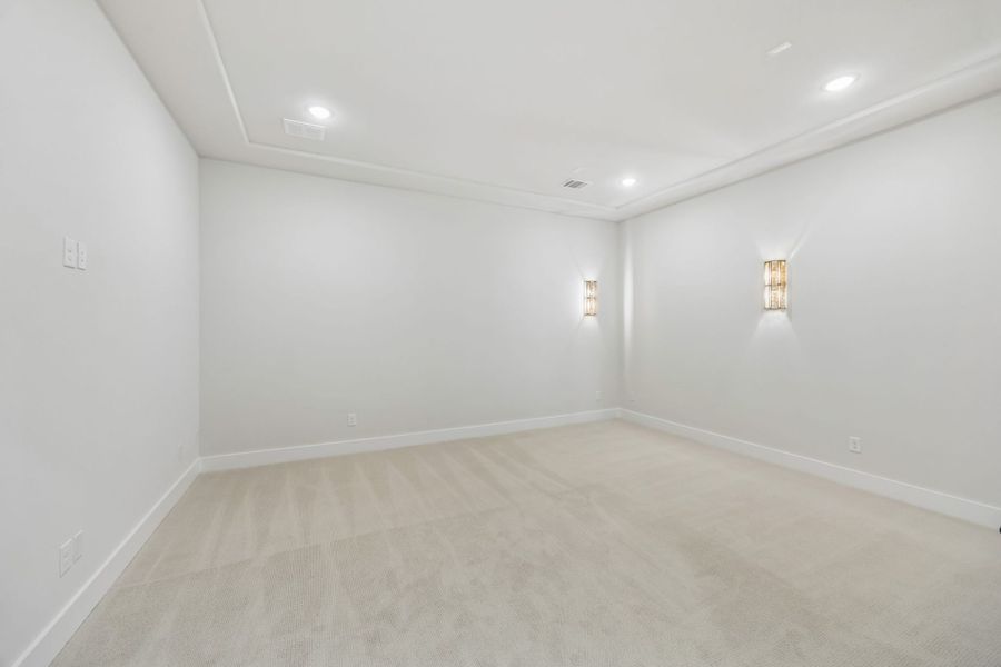 Spacious, unfurnished interior of a new home in StarView, Prosper (Image 45). Spacious, unfurnished interior of a new home in StarView, Prosper (Image 45).