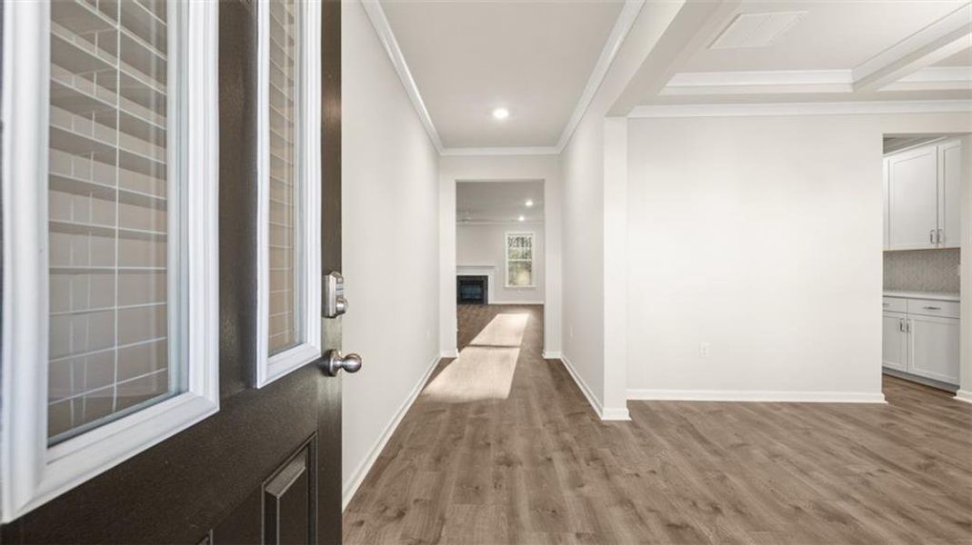 Spacious, unfurnished interior of a new home in Water Oak Estates, Lawrenceville (Image 28).