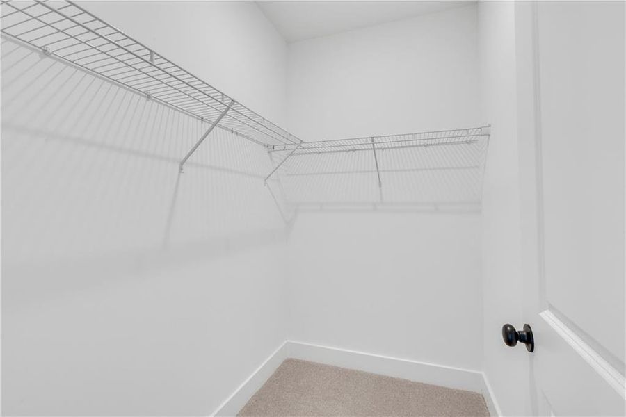 Spacious, unfurnished interior of a new home in , Suwanee (Image 31).