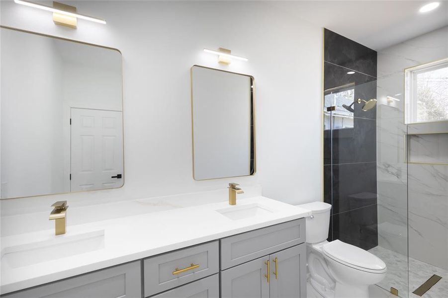 Furnished interior view inside a new home in , Mabank (Image 7).