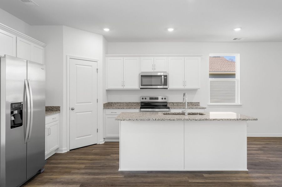 Shelbyville, TN New Home.  - Slide 11