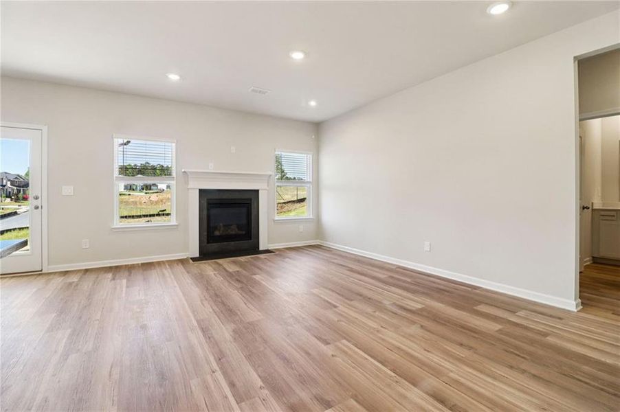 Spacious, unfurnished interior of a new home in Harmony Manor, Fairburn (Image 72). Spacious, unfurnished interior of a new home in Harmony Manor, Fairburn (Image 72).