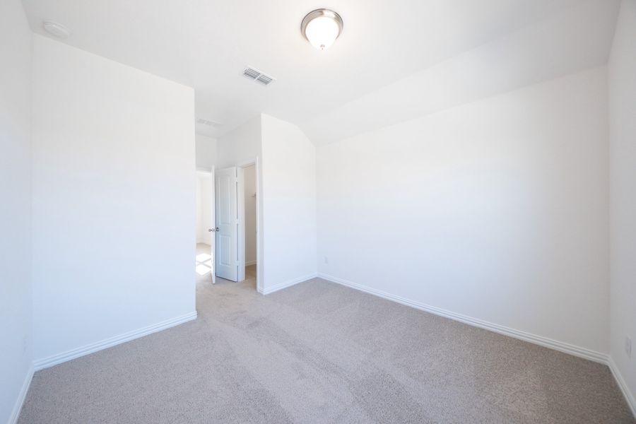 Spacious, unfurnished interior of a new home in Verandah, Royse City (Image 26). Spacious, unfurnished interior of a new home in Verandah, Royse City (Image 26).