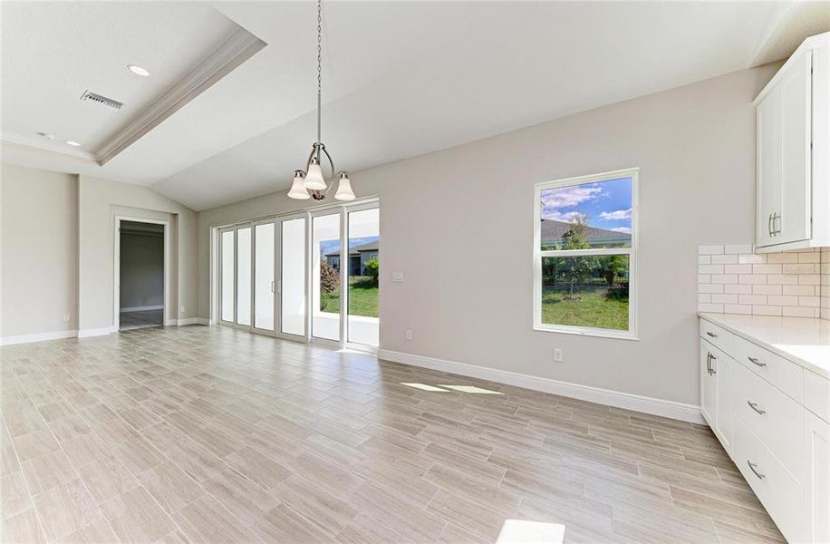 Spacious, unfurnished interior of a new home in Waterset, Apollo Beach (Image 18).