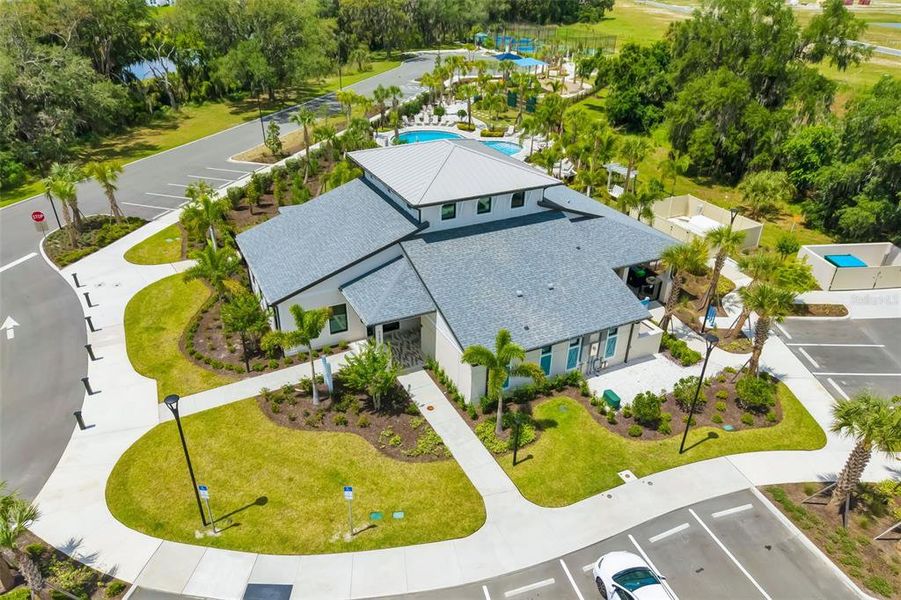 Community amenities in , Parrish (Image 35).