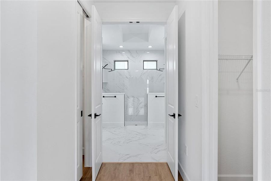 Spacious, unfurnished interior of a new home in , North Port (Image 41).