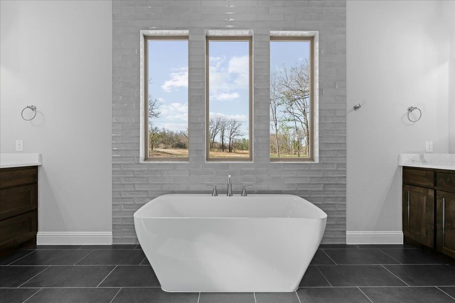 Furnished interior view inside a new home in Spring Valley Ranch, Paradise (Image 17).