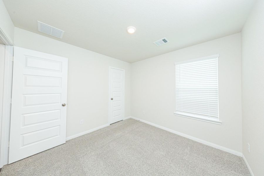 Spacious, unfurnished interior of a new home in Townsend Reserve, Splendora (Image 17).