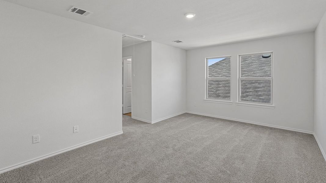 Representative unfurnished interior of a home built from the Midland by D.R. Horton in Labein Villas, Greenville (Image 14).