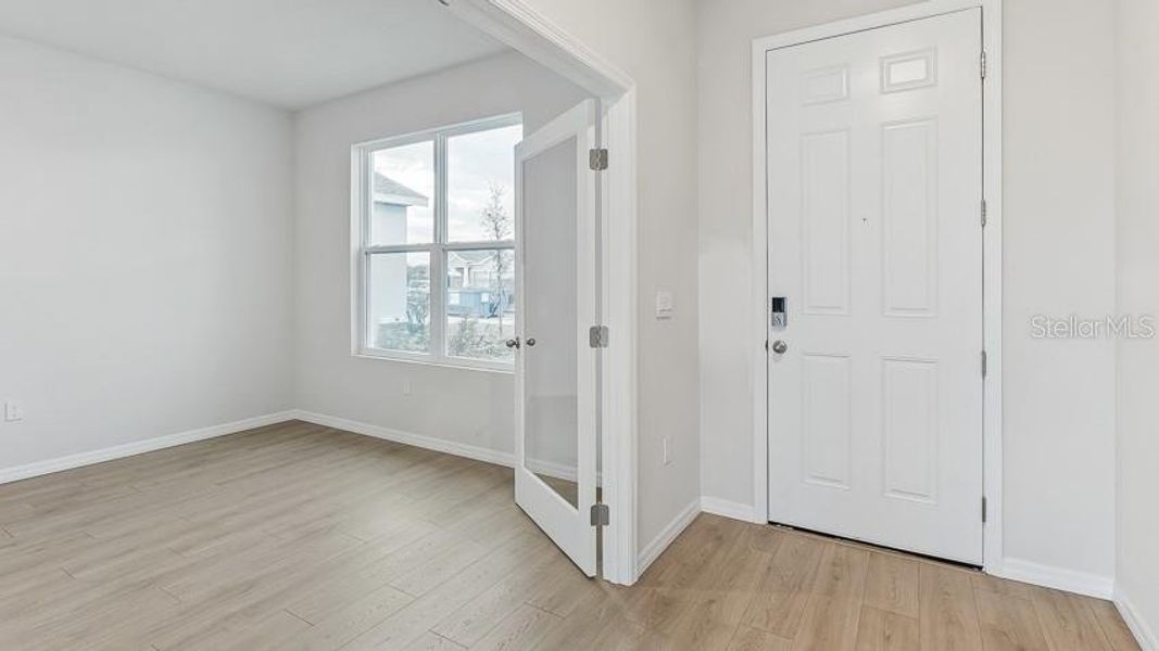 Spacious, unfurnished interior of a new home in Legacy Preserve, Parrish (Image 8).