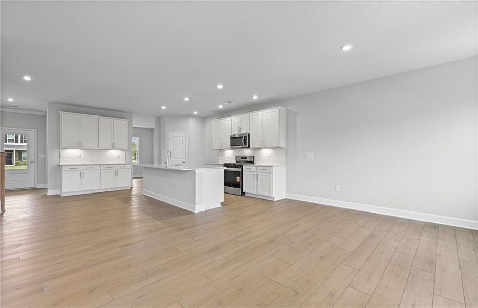 Spacious, unfurnished interior of a new home in Anderson Point, McDonough (Image 26). Spacious, unfurnished interior of a new home in Anderson Point, McDonough (Image 26).