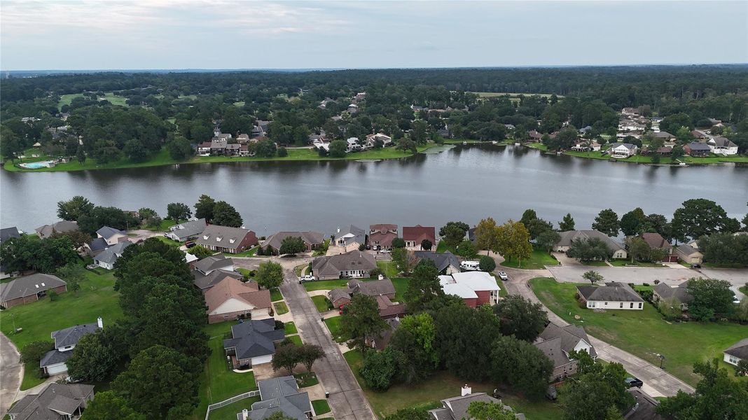 Image 28 of a home in . Image 28 of a home in .