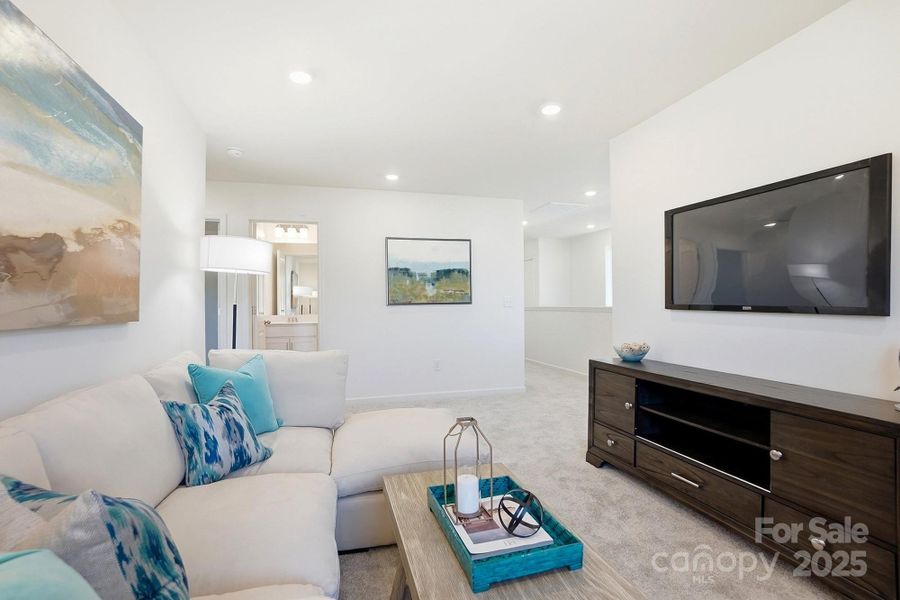 Furnished interior view inside a new home in Bellina, York (Image 17).