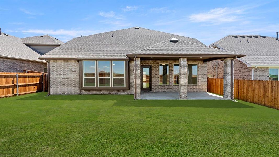 Front exterior of a new home in Elevon 50s, Lavon, TX, highlighting curb appeal (Image 20). Front exterior of a new home in Elevon 50s, Lavon, TX, highlighting curb appeal (Image 20).