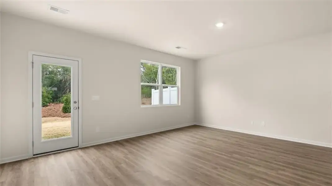 Spacious, unfurnished interior of a new home in The Gables at Agricultural Village, Perry (Image 22).
