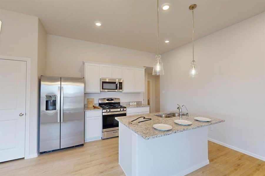 Furnished interior view inside a new home in Mobberly Farms, Pilot Point (Image 8). Furnished interior view inside a new home in Mobberly Farms, Pilot Point (Image 8).