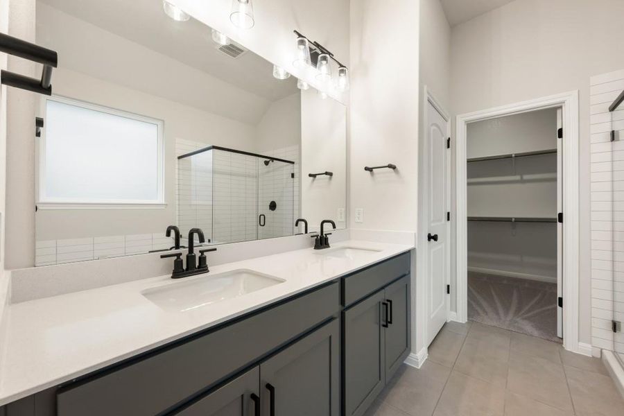 Representative images and renderings are for illustrative purposes. Actual structural options and design finishes of home may vary. Representative images and renderings are for illustrative purposes. Actual structural options and design finishes of home may vary.