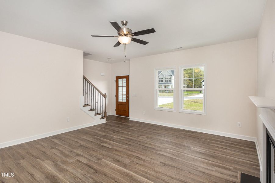 004_bc4a0506-edit_708