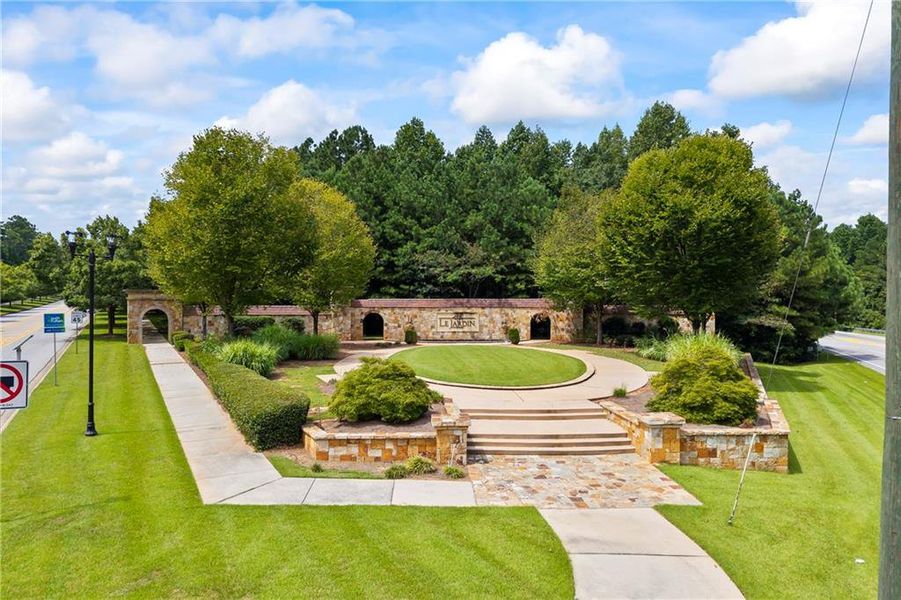 Image 112 of a home in .