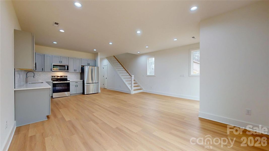 Spacious, unfurnished interior of a new home in , Charlotte (Image 17).