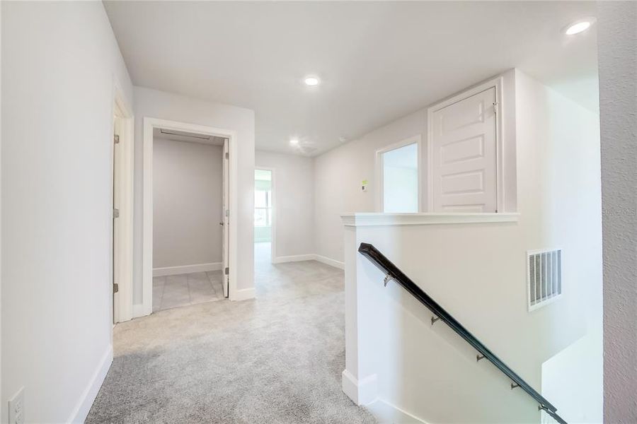 Spacious, unfurnished interior of a new home in Aviary at Rutland Ranch, Parrish (Image 24).