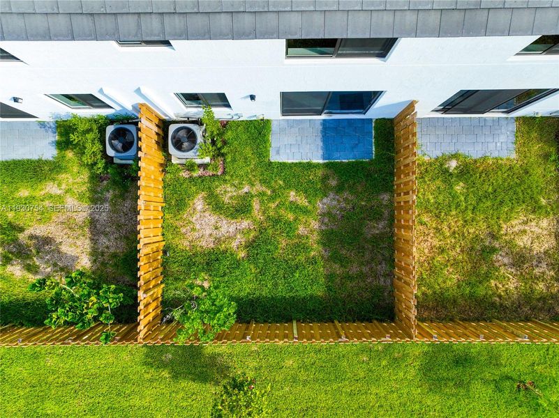 Exterior details and patio area of a home in , Homestead (Image 28).