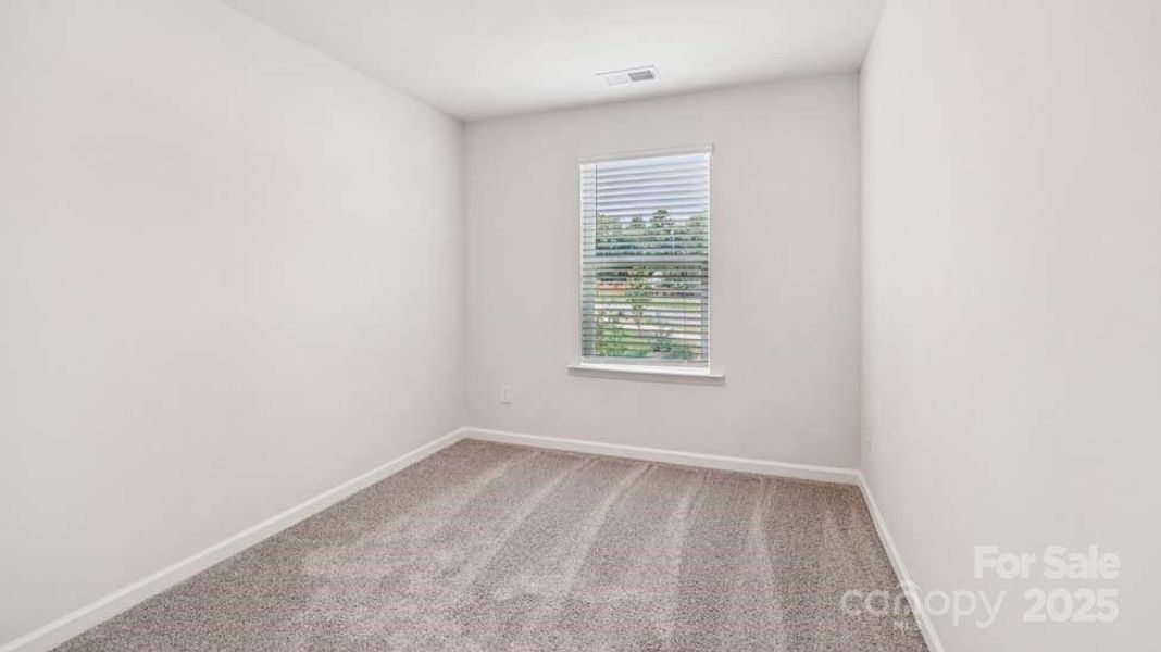 Spacious, unfurnished interior of a new home in Mallard Creek Townhomes, Charlotte (Image 22). Spacious, unfurnished interior of a new home in Mallard Creek Townhomes, Charlotte (Image 22).