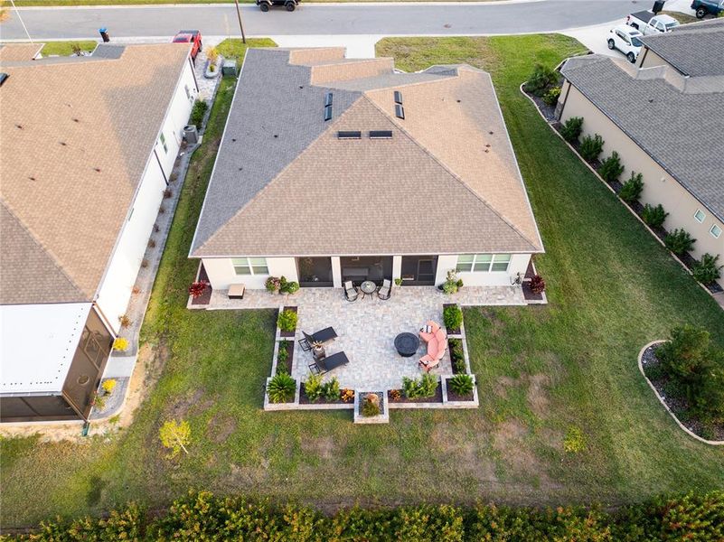 Exterior details and patio area of a home in , Ocala (Image 30).