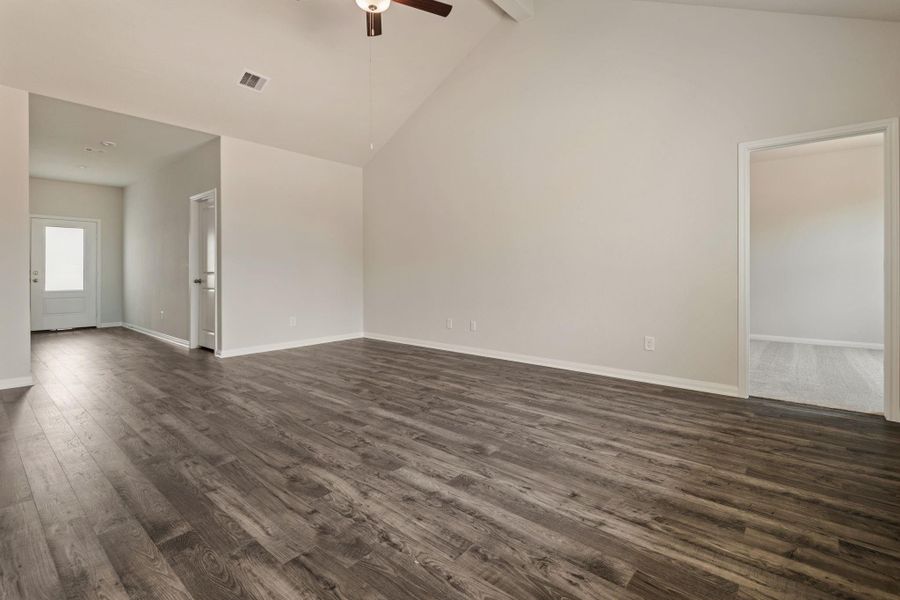 Spacious, unfurnished interior of a new home in Trails at Cochran Ranch, Waller (Image 12). Spacious, unfurnished interior of a new home in Trails at Cochran Ranch, Waller (Image 12).
