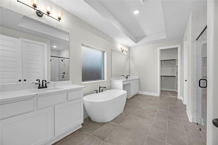 Representative image. Features, specifications, selections and colors may vary.