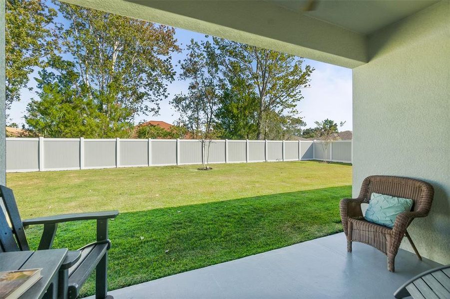 Exterior details and patio area of a home in , Palm Coast (Image 4).