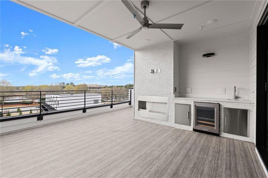 Exterior details and patio area of a home in , Alpharetta (Image 31).