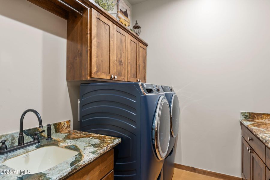 41-web-or-mls-DSC09261 41-web-or-mls-DSC09261