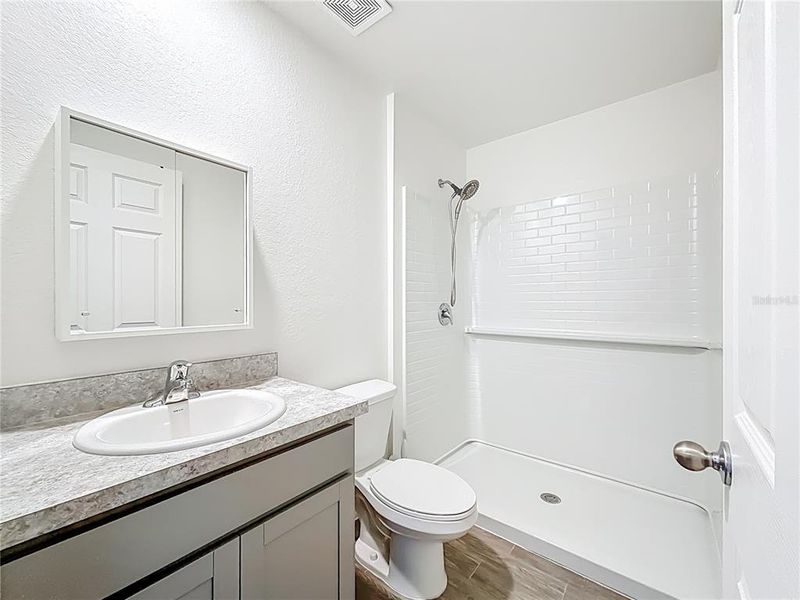 Furnished interior view inside a new home in , Port Charlotte (Image 31).