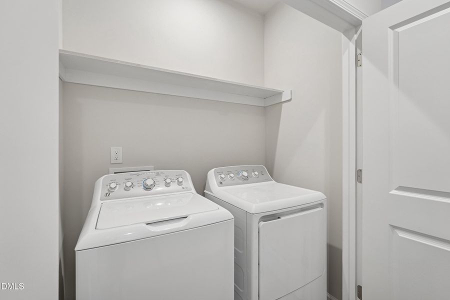 Twinleaf Townes 11_Laundry_10.23.25_webr