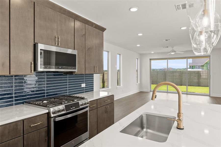 1626 Mint-Kitchen-4 1626 Mint-Kitchen-4