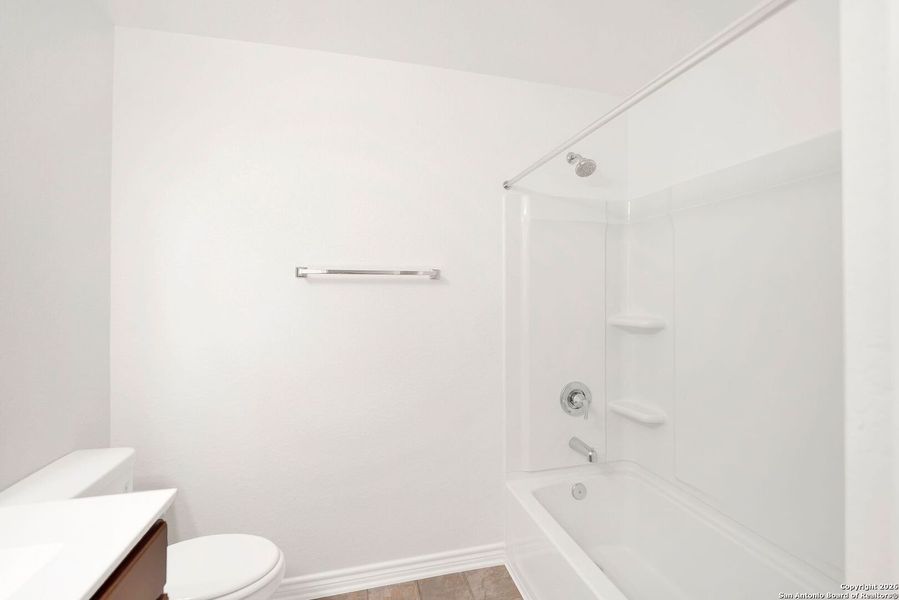 Image 33 of a home in .