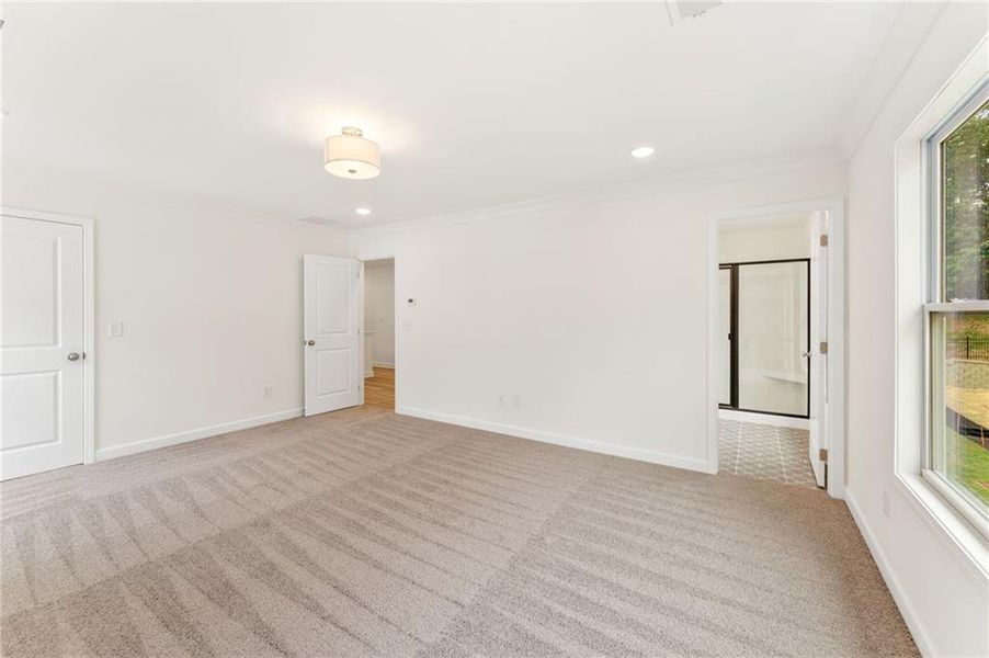 Spacious, unfurnished interior of a new home in River Walk Place, Lawrenceville (Image 16).