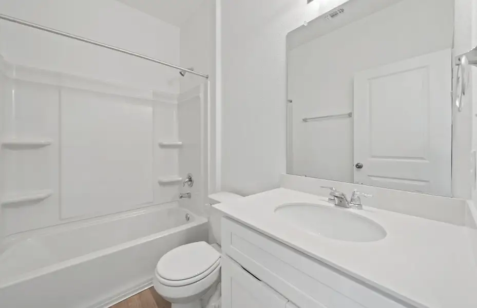 Furnished interior view inside a new home in Alto, San Marcos (Image 7).