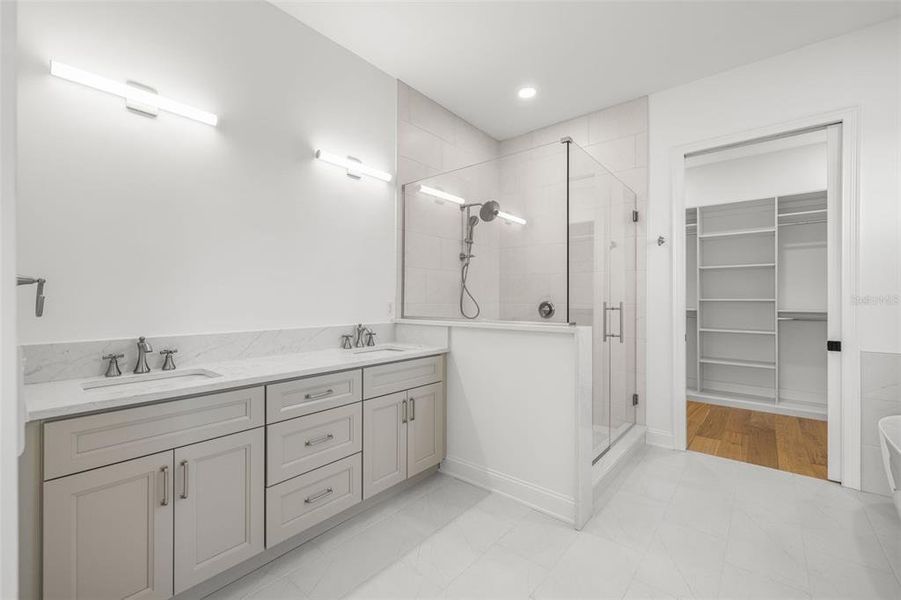 Furnished interior view inside a new home in , Tampa (Image 8).