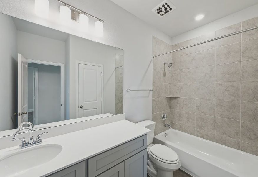 Plan 5072 bath 3 - 18 of 21 Plan 5072 bath 3 - 18 of 21