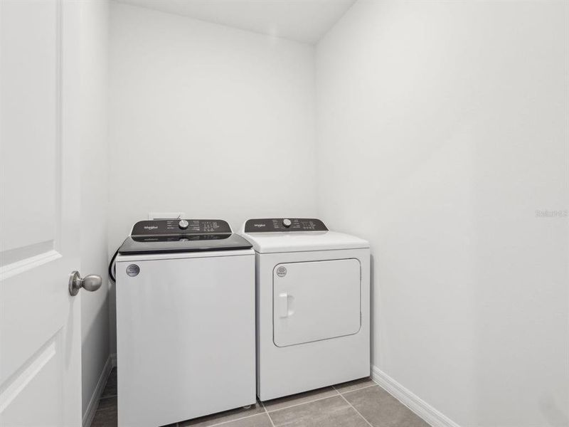 Close-up of interior finishes inside a home in The Reserve at Van Oaks, Auburndale (Image 16).