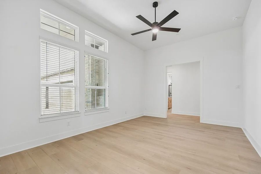 Representative unfurnished interior of a home built from the Raegan by Chesmar Homes in Sweetwater, Austin (Image 16). Representative unfurnished interior of a home built from the Raegan by Chesmar Homes in Sweetwater, Austin (Image 16).