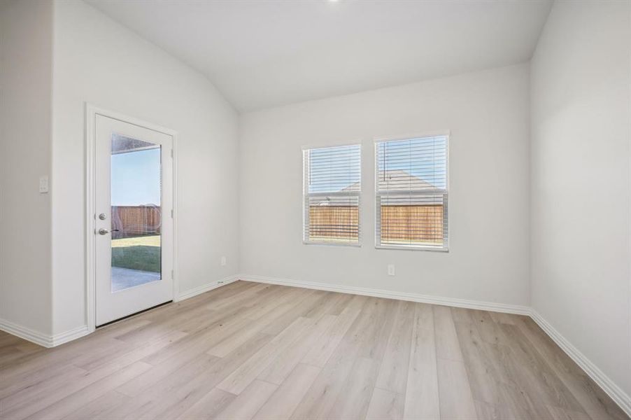 Spacious, unfurnished interior of a new home in Lakehaven - Premier Series, Farmersville (Image 18).