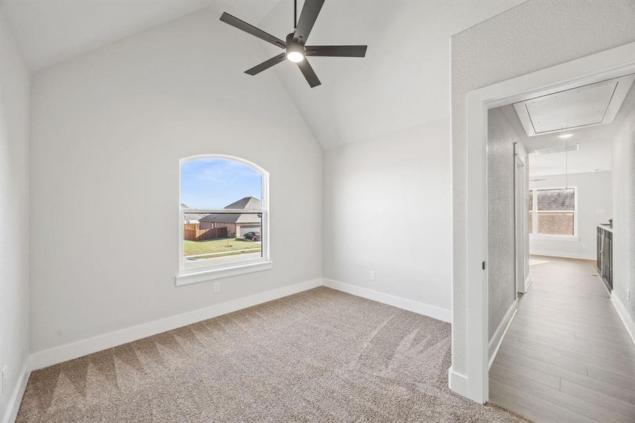 Spacious, unfurnished interior of a new home in , Cleburne (Image 22).