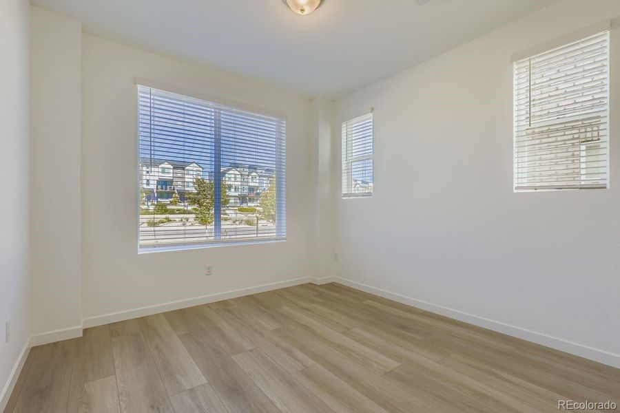 Spacious, unfurnished interior of a new home in , Broomfield (Image 28).